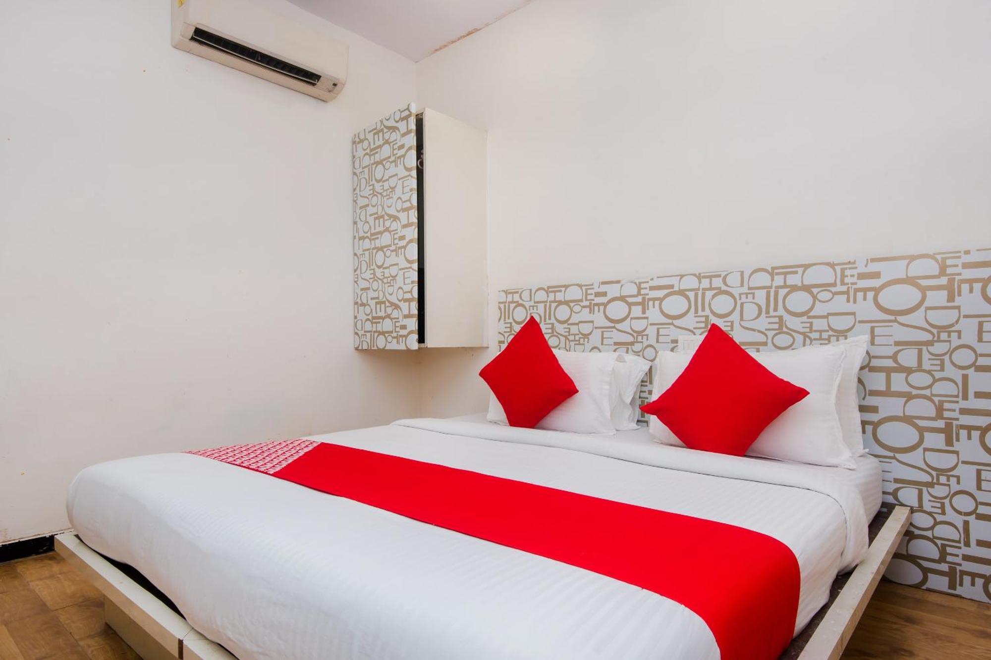 Hotel O Blue Pearl Residency Near Chhatrapati Shivaji International Airport Мумбай Екстериор снимка