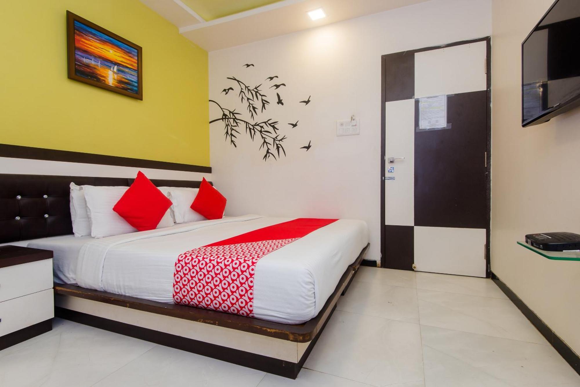 Hotel O Blue Pearl Residency Near Chhatrapati Shivaji International Airport Мумбай Екстериор снимка