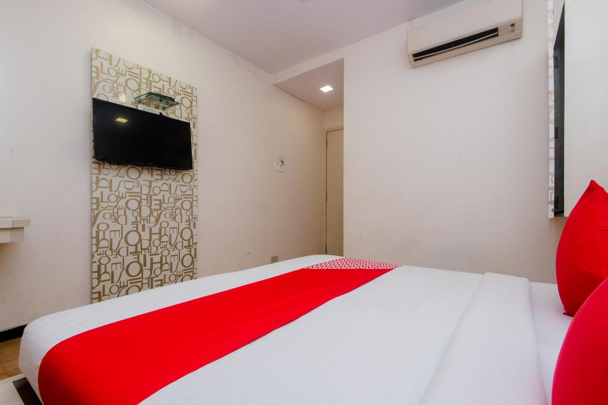 Hotel O Blue Pearl Residency Near Chhatrapati Shivaji International Airport Мумбай Екстериор снимка